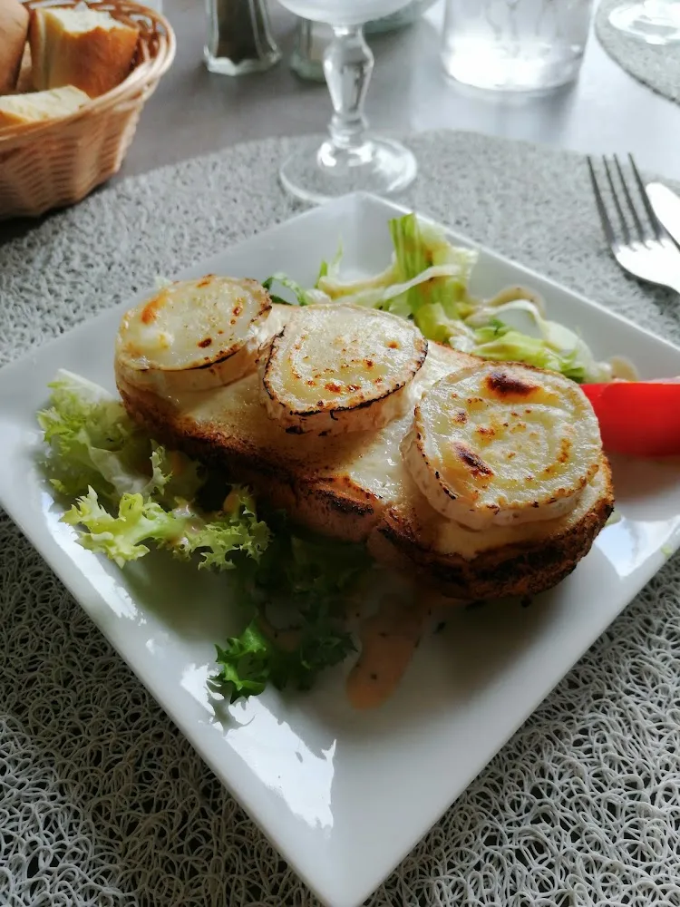 Salade Chèvre Chaud